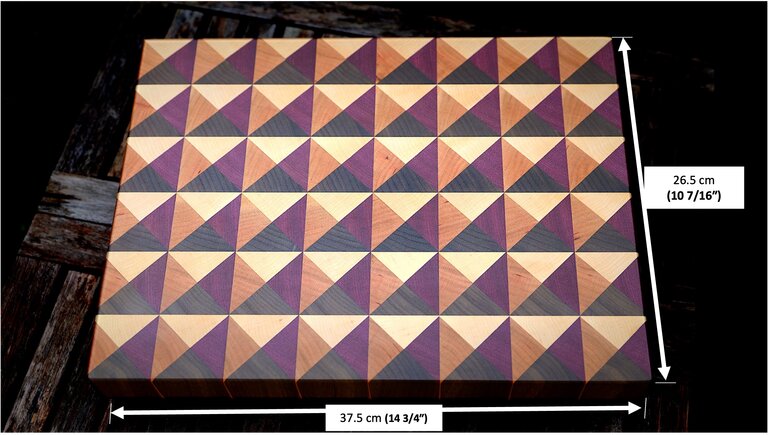 Bauanleitung 3D-Stirnholz-Schneidebrett – Pyramidenmuster Nr. 54